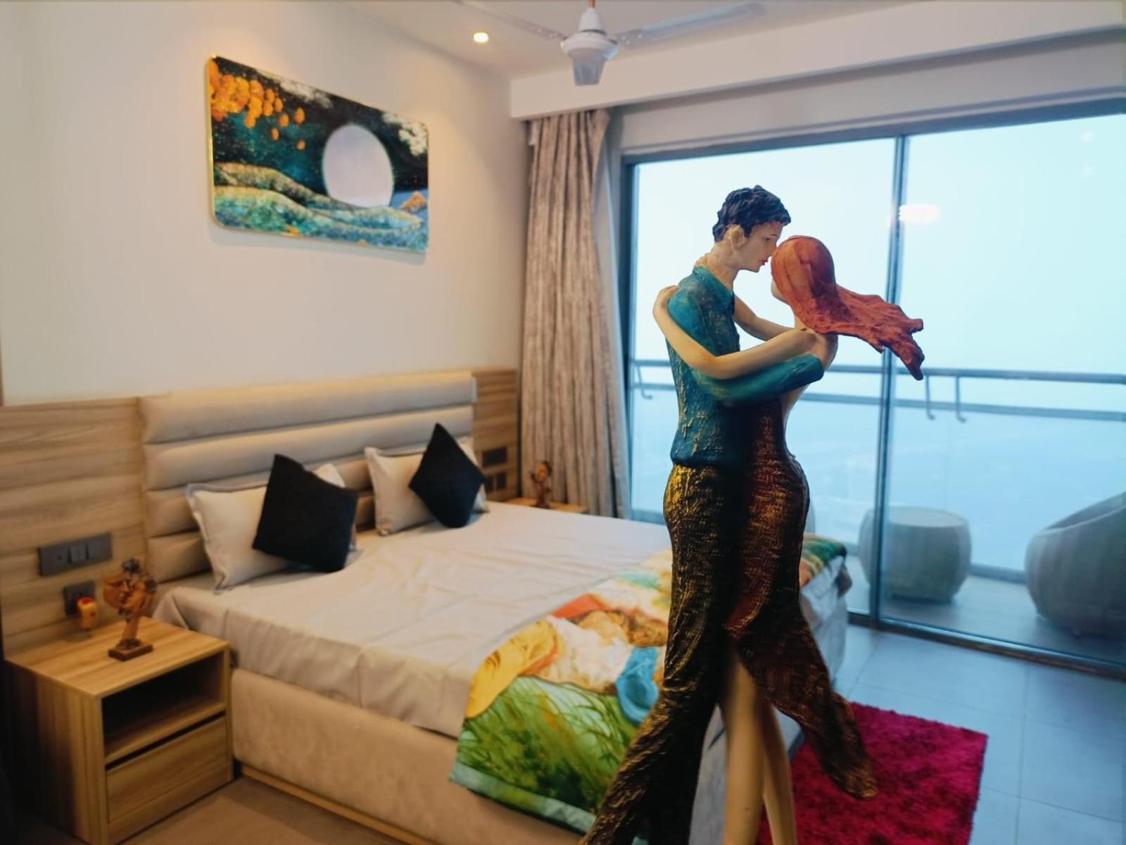 The Lockwoods Apartment New Delhi